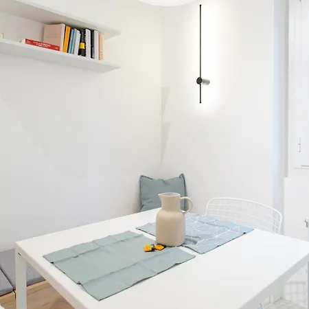 アパート Casa Ivette By Happyhostorino *